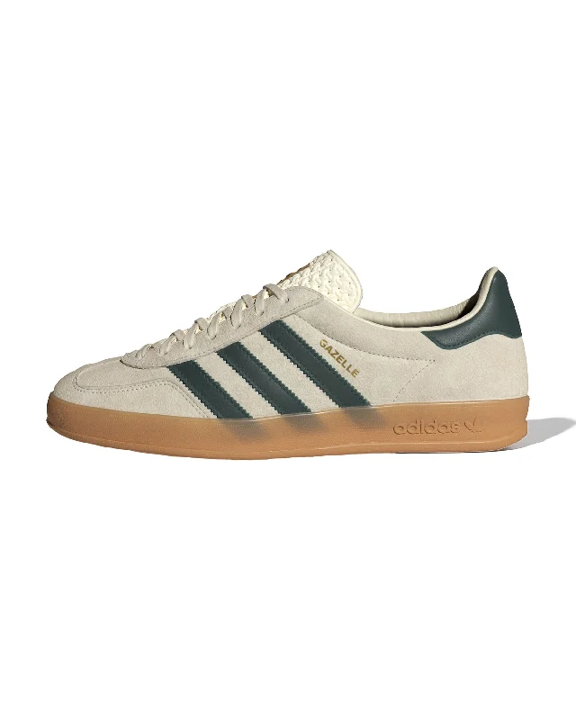 Men's casual leather sneakers with a distressed finishGazelle Indoor - Cream White / Collegiate Green / Gum Men's casual leather sneakers with a distressed finishGazelle Indoor - Cream White / Collegiate Green / Gum