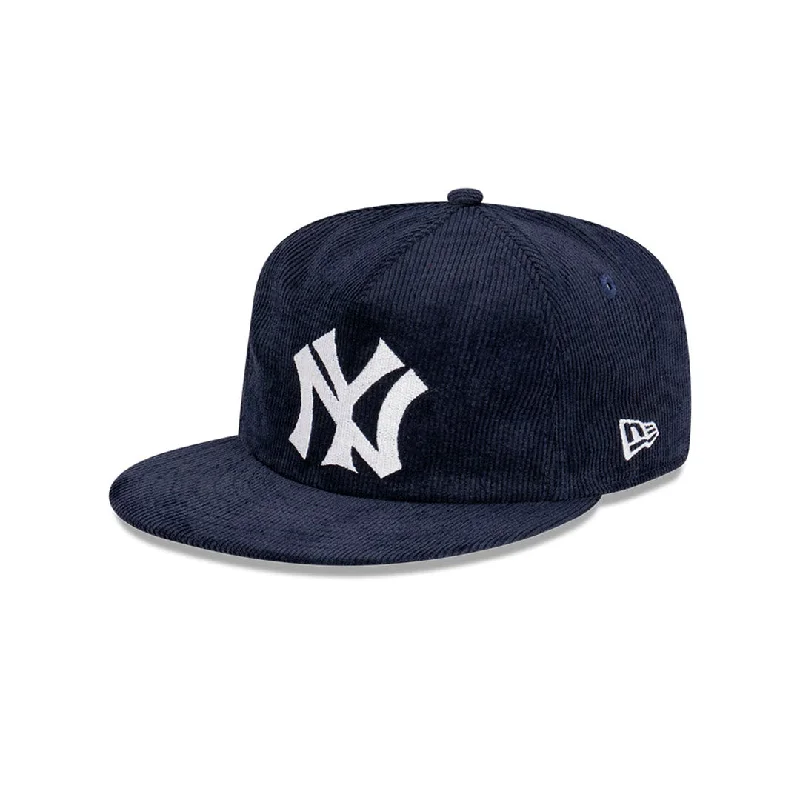 Men's minimalist sneakers with a simple designNew Era NY Yankess Golfer Navy