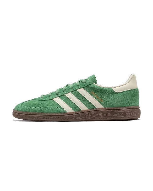 Men's wide - width sneakers for a comfortable fitHandball Spezial - Preloved Green / Cream / White