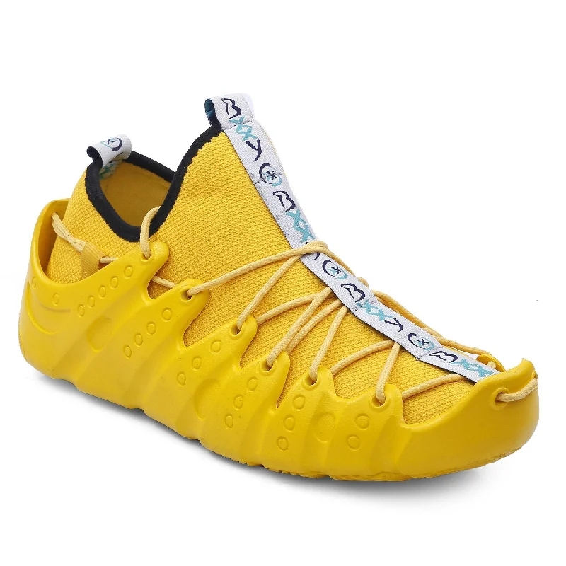 Men's breathable mesh running sneakers with reflective detailsMen's Designer Sports Casual Outdoor Shoes