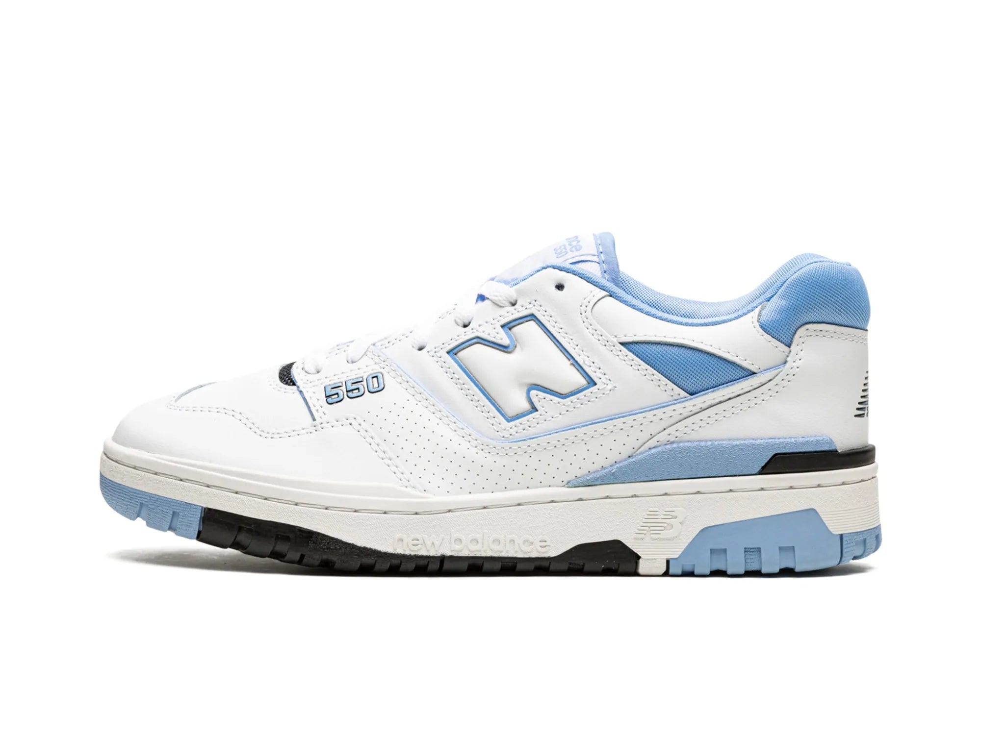 Men's fashion - forward sneakers with a unique tongue designNew Balance 550 "UNC"