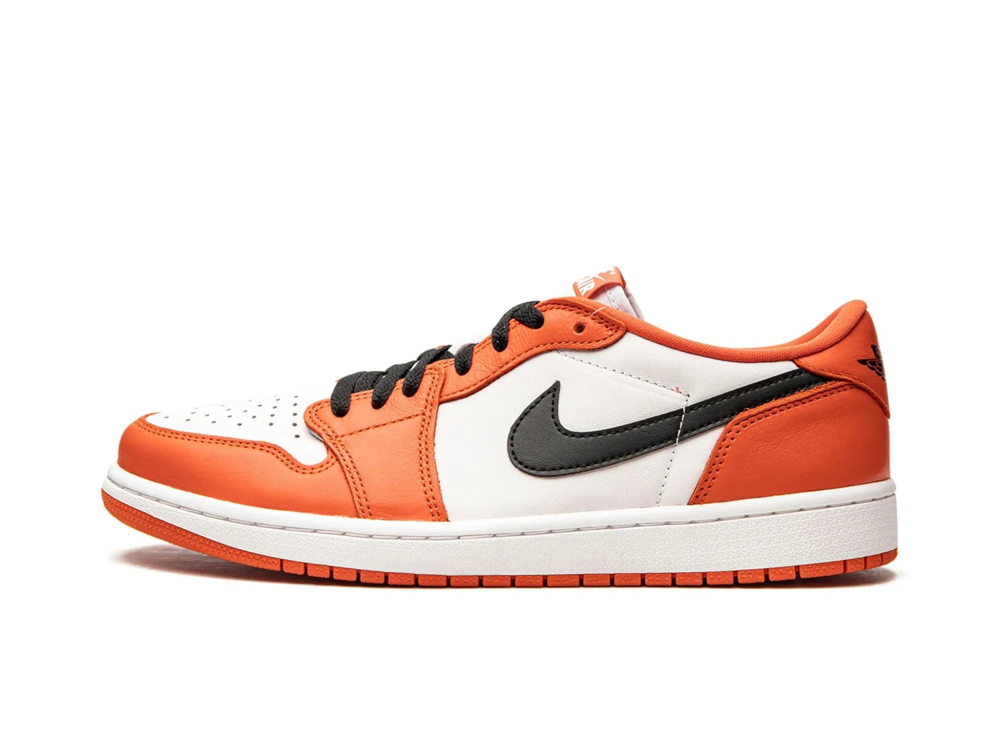 Men's track - and - field sneakers with a spike - compatible soleNike Air Jordan 1 Low "Starfish" Men's track - and - field sneakers with a spike - compatible soleNike Air Jordan 1 Low "Starfish"
