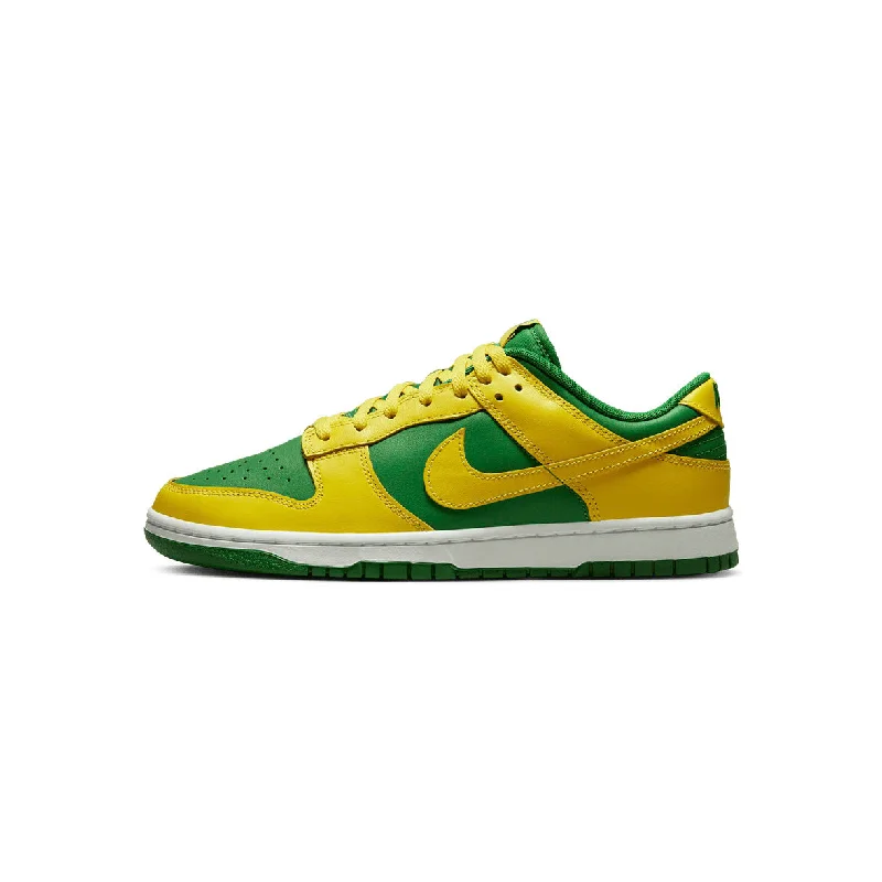 Men's gray mesh sneakers for breathability during workoutsNike Dunk Low Reverse Brazil Men's gray mesh sneakers for breathability during workoutsNike Dunk Low Reverse Brazil
