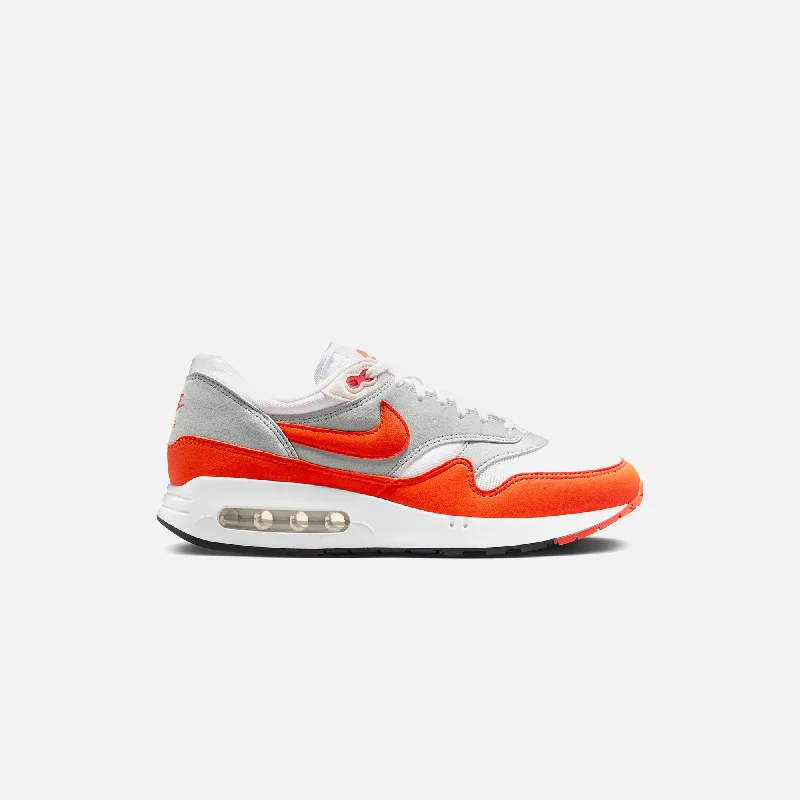 Men's adjustable - strap sneakers for a customized fitNike Air Max 1 '86 OG - Cosmic Clay Men's adjustable - strap sneakers for a customized fitNike Air Max 1 '86 OG - Cosmic Clay