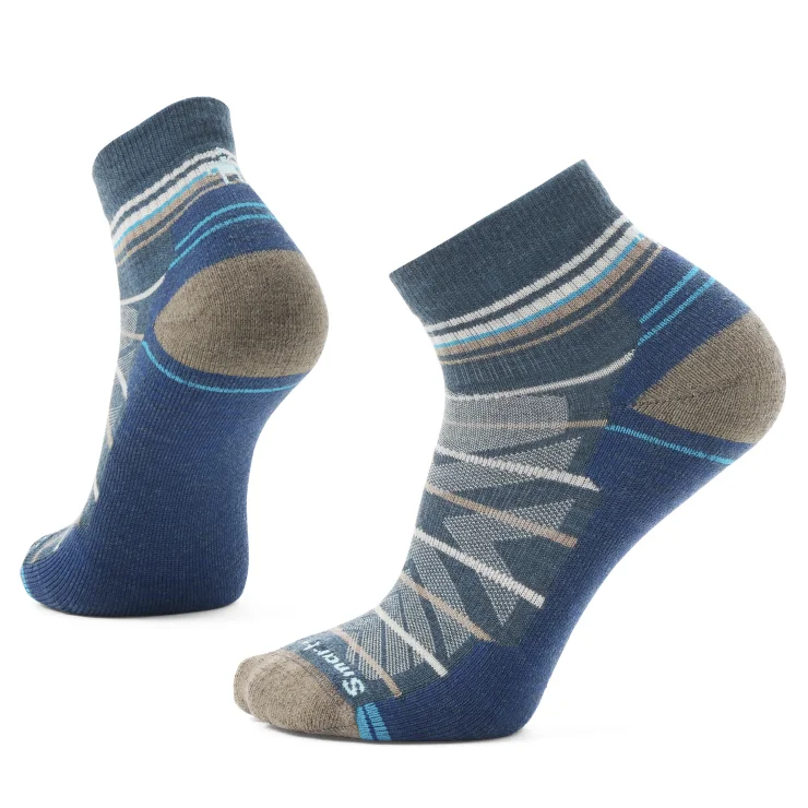 Patterned Print Women's Sneakers in Floral Designs for a Feminine and Fashion - Forward LookHike Light Cushion Pattern Ankle Sock - Twilight Blue
