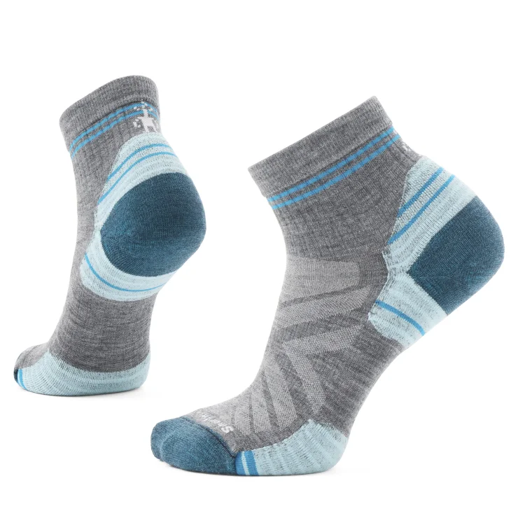 Women's Sneakers with Memory Foam Insoles for Exceptional Cushioning and ComfortWomen's Hike Targeted Cushion Ankle Sock - Medium Gray