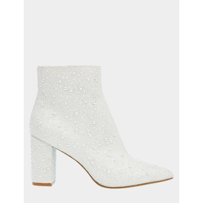 women's booties for travelCady Ivory